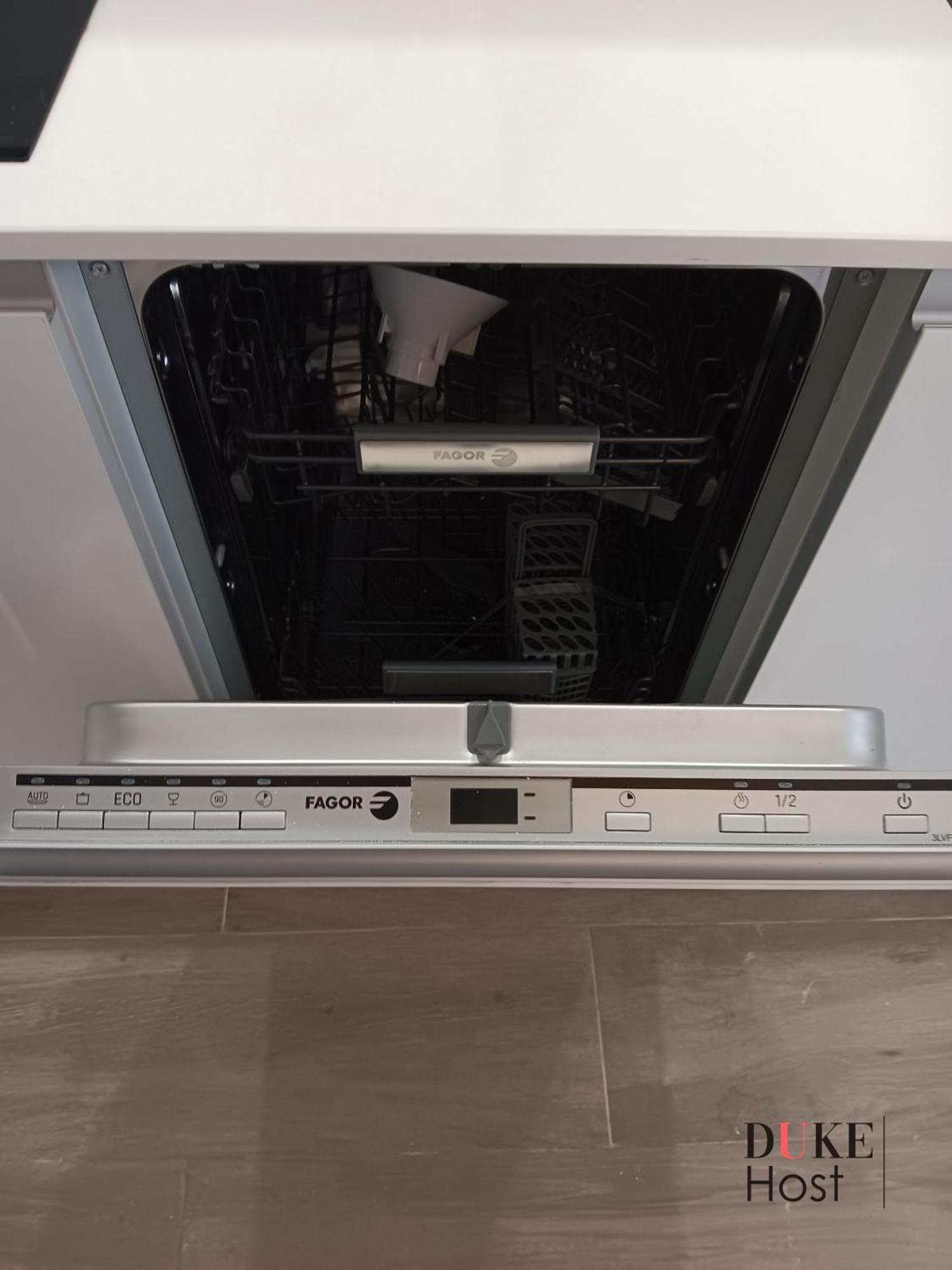 Puerta De Hierro Apartments مدريد المظهر الخارجي الصورة